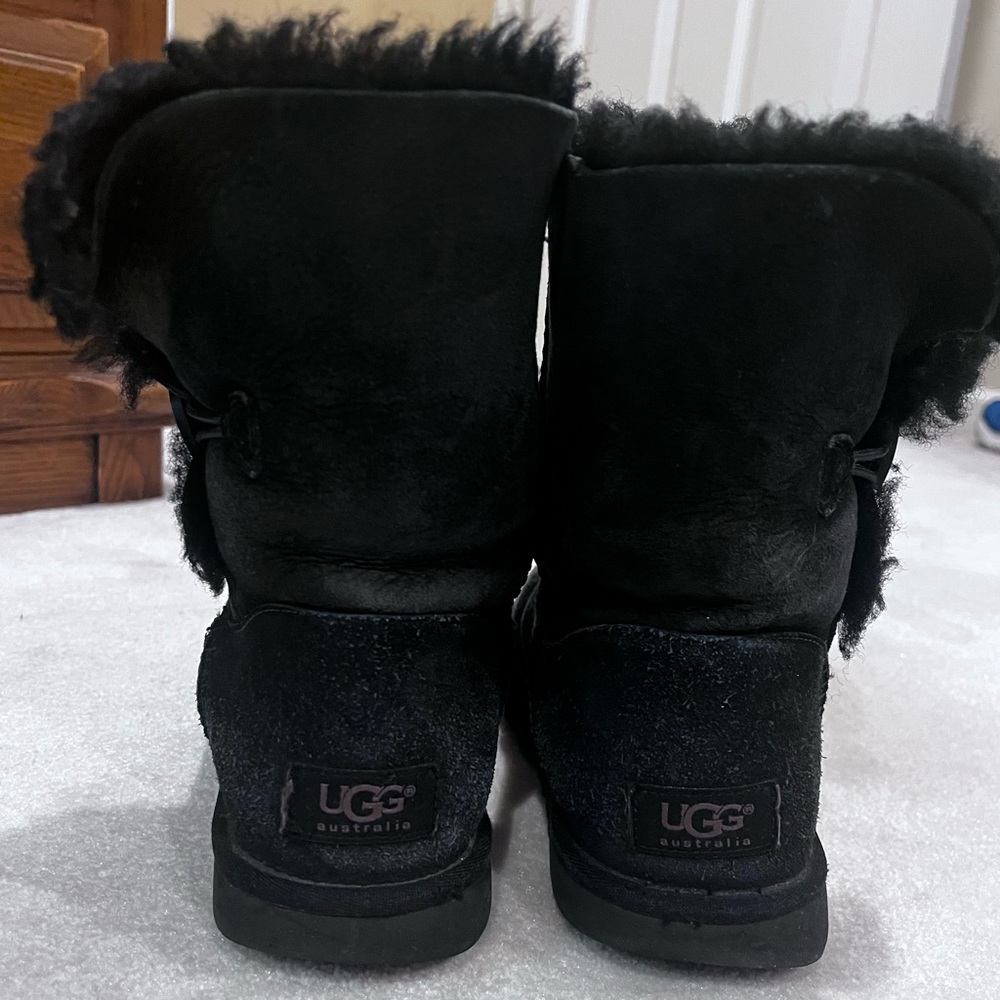 UGG Black Winter Boots with Fur Trim - Picture 3 of 5